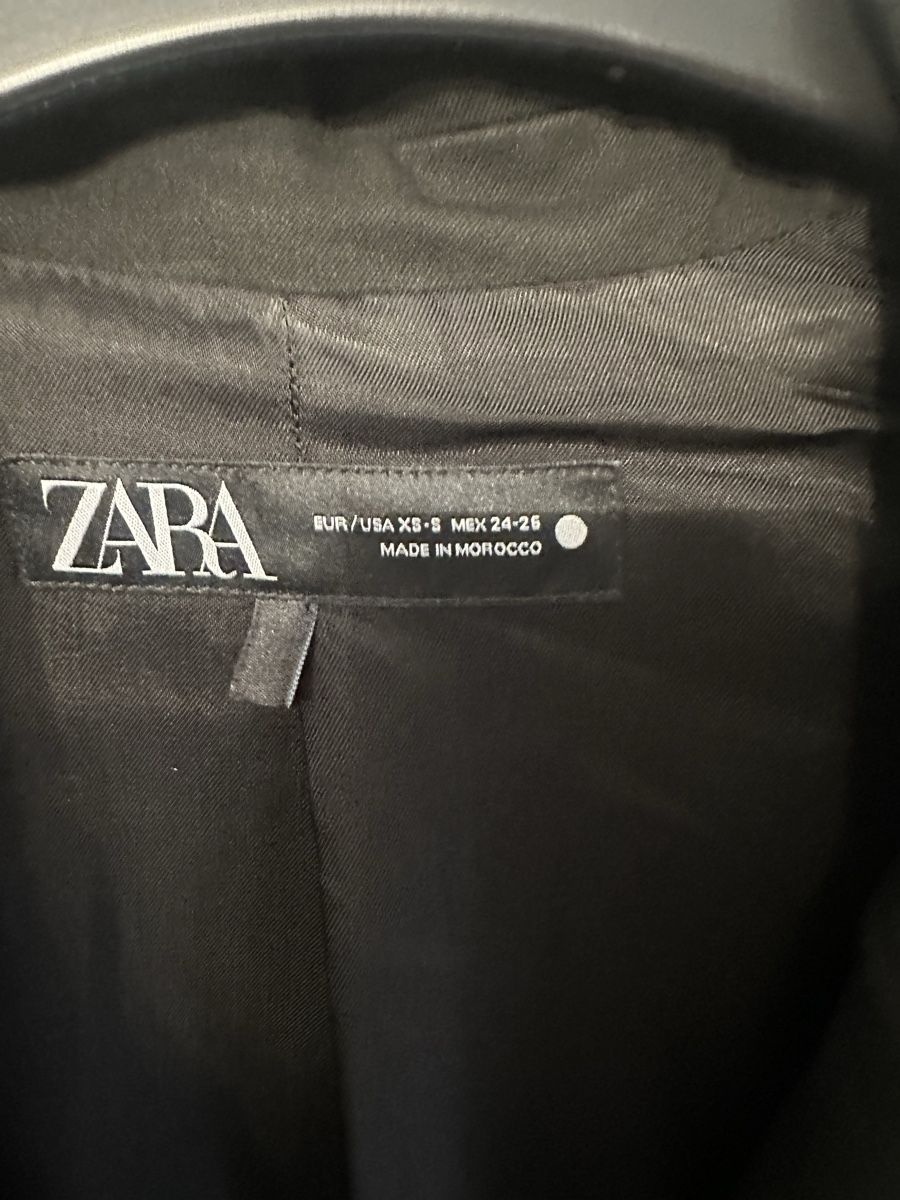 Zara Giacche: Zara Oversize Blazer grösse xs-s – Usato da Basel venduto da BSLina 1