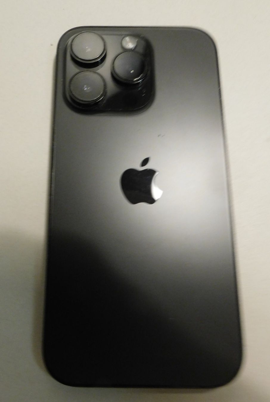 Apple Handys / Smartphones: Apple iPhone 14 Pro schwarz Telephon Apple Handy – Gebraucht aus Sursee von 76 6
