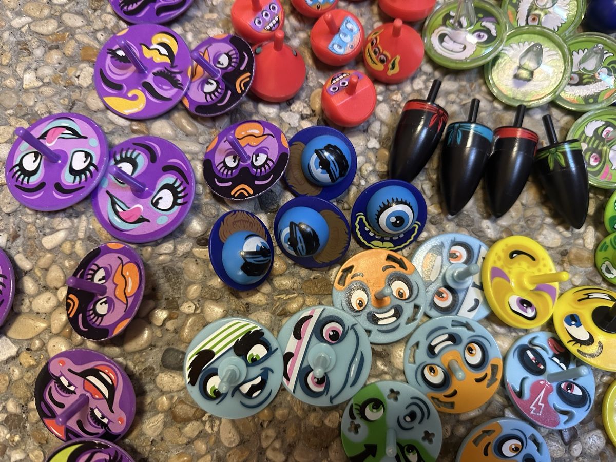 Migros Jouets: Migros Toupies Spin Mania – D'occasion à Givisiez par dor_xb9k 1