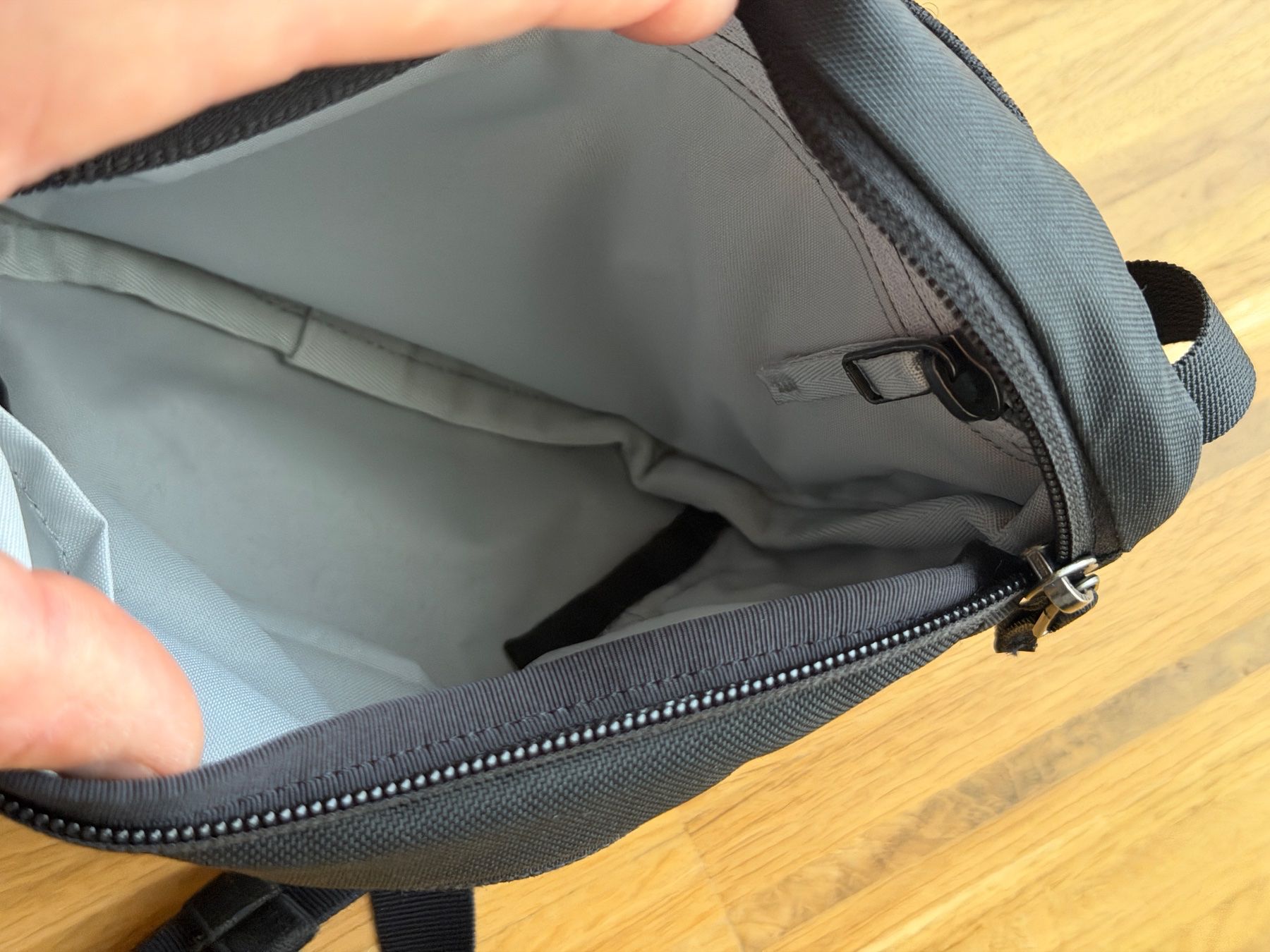 Arcteryx Sacs: Arcteryx Bag – D'occasion à Zürich par Nomase10. 2