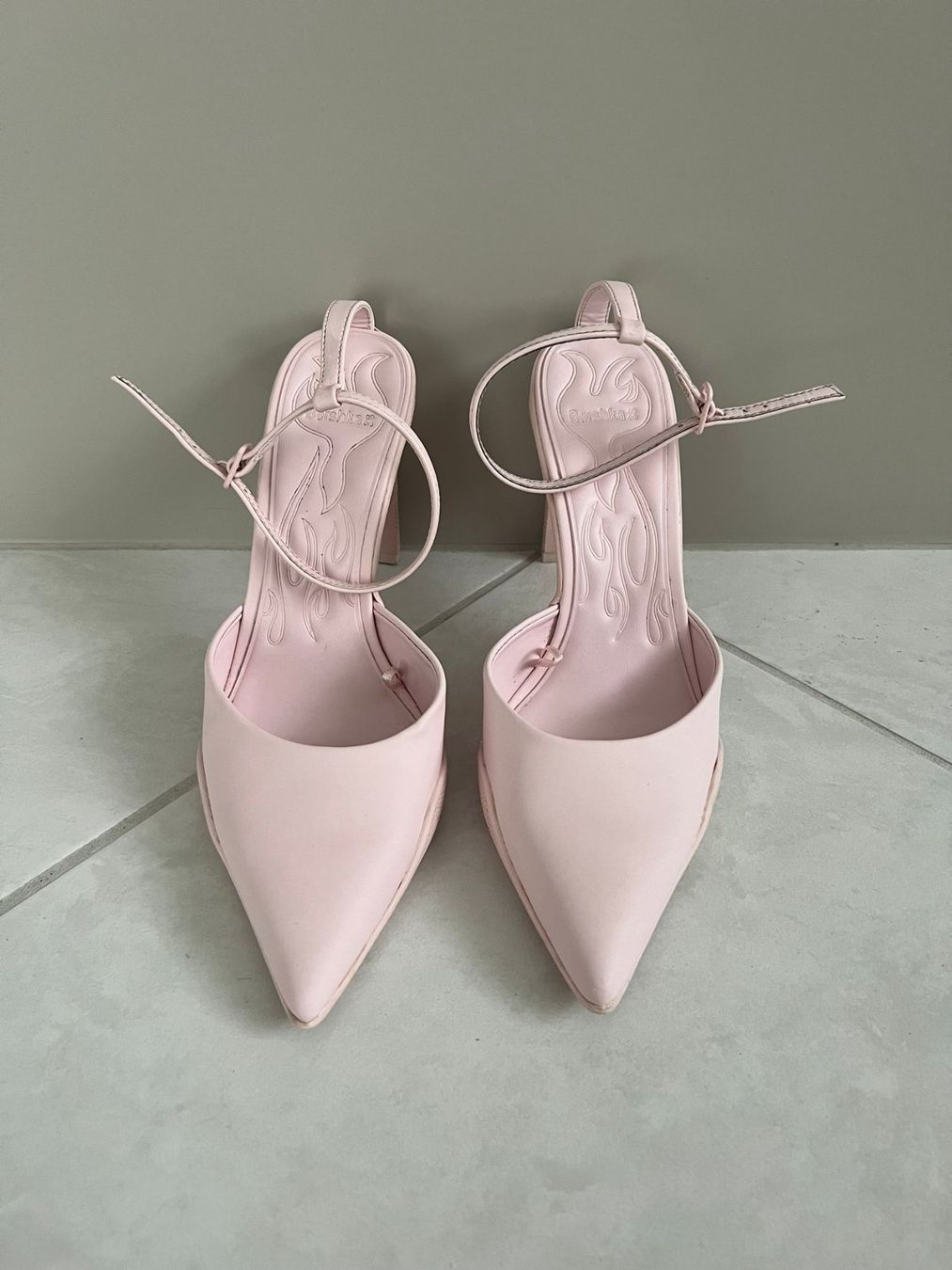 Bershka Scarpe da donna: Bershka Pumps Rosa – Usato da Steinmaur venduto da Kiki_m240 2
