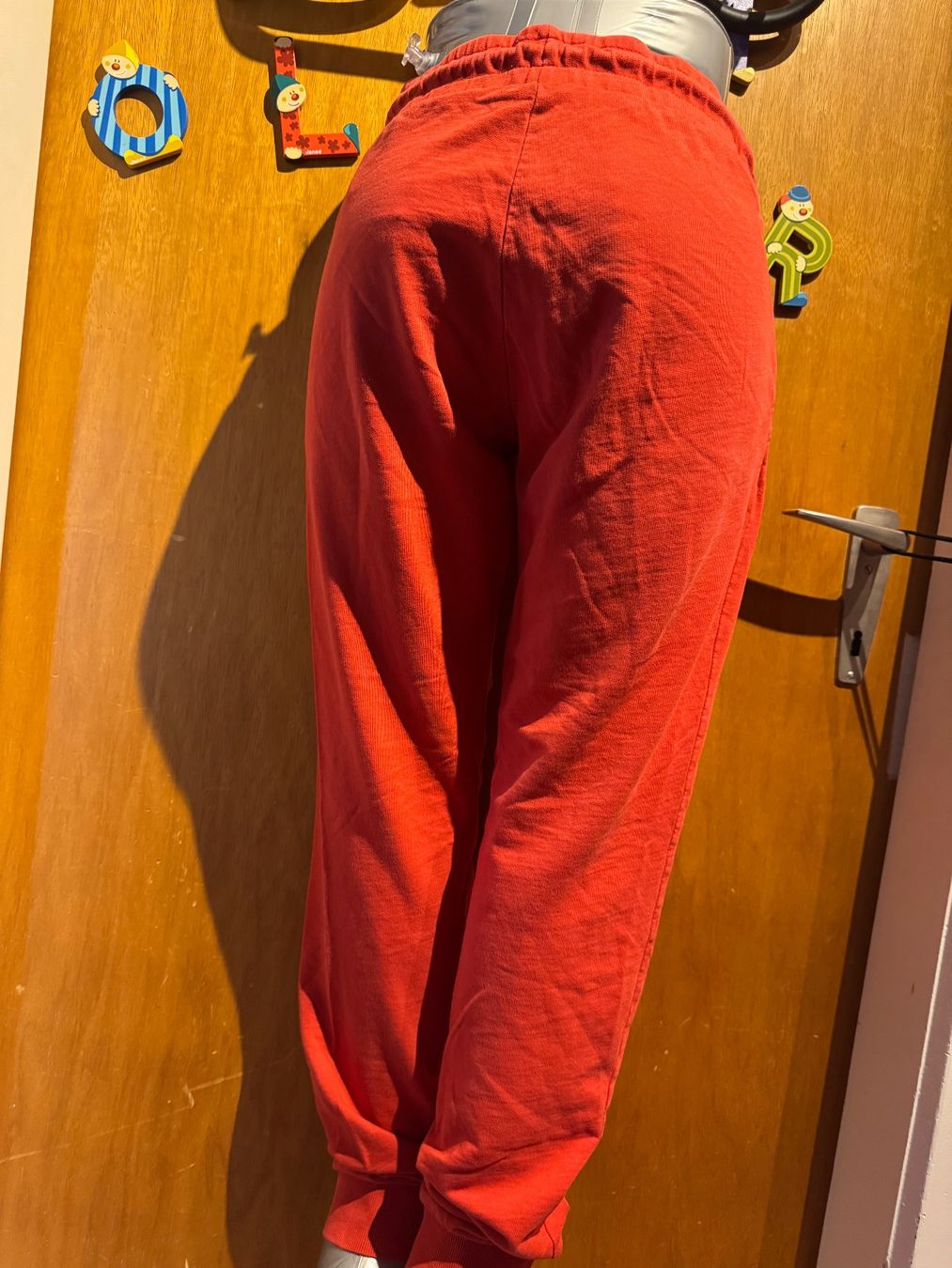 Hosen: Coole rote Jogginghose Orange Gr XS – Gebraucht aus Frenkendorf von Style365 1