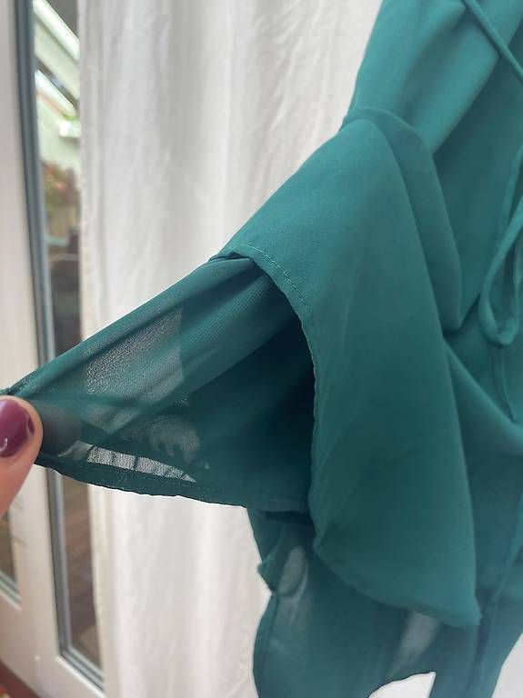 Kleider: Sommerkleid grün, Grösse M – Gebraucht aus Frauenfeld von chbre 1