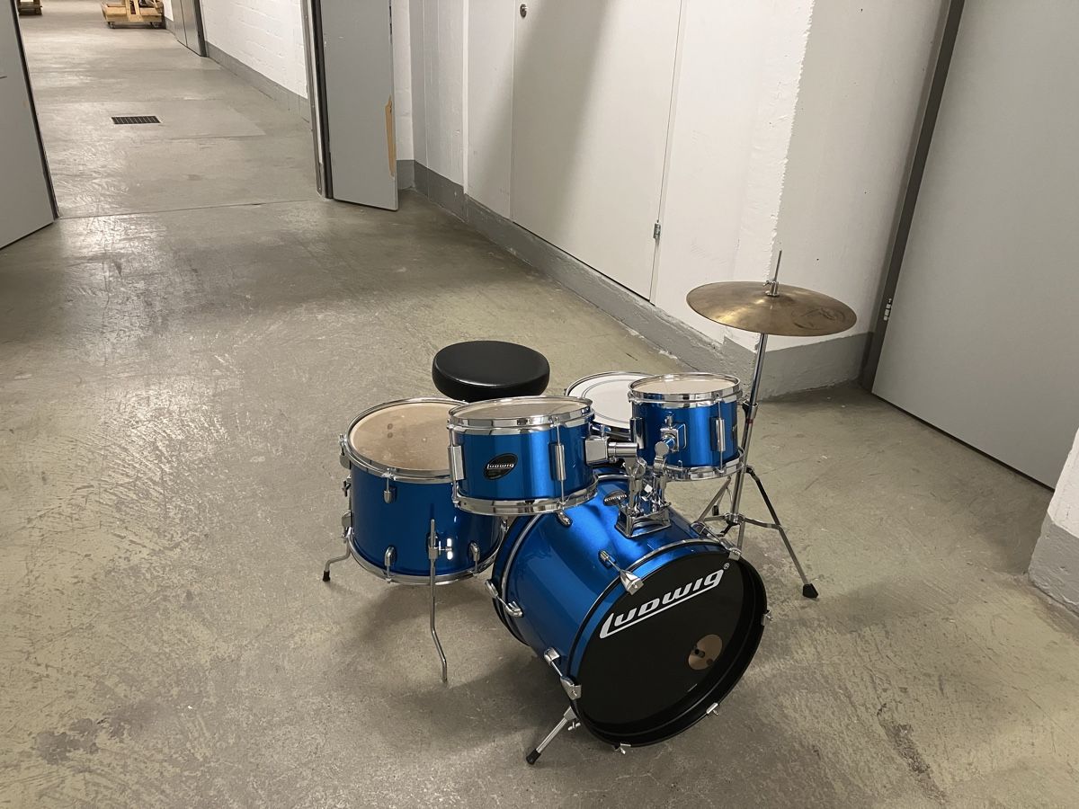 Ludwig Instruments de musique: LUDWIG ACCENT CS COMBO JUNIOR Kinder Schalgzeugset – D'occasion à Zürich par Gegelino 2