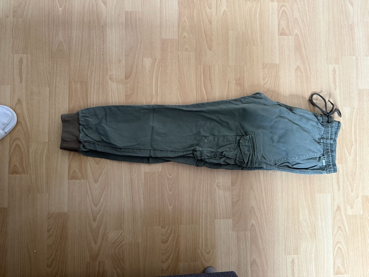 Pantaloni: Beell Cargo Hose Olive, Top Zustand, Gr. M – Nuovo (secondo la descrizione) da Egnach venduto da Sandyyy07