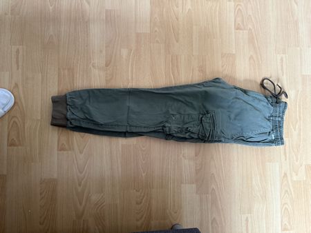 Beell Cargo Hose Olive, Top Zustand, Gr. M