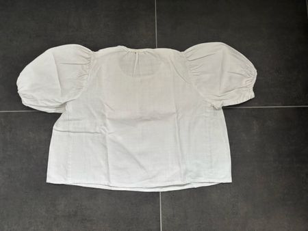 Antike Trachtenbluse mit Puffärmeln, Vintage Stil