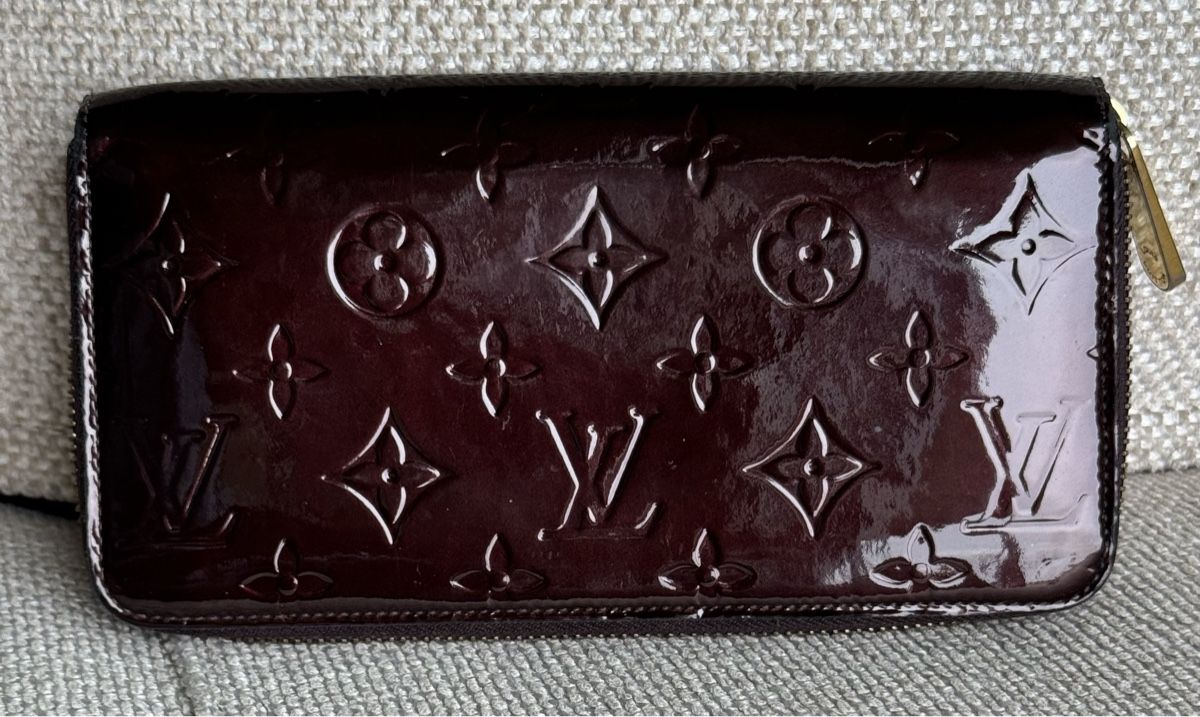 Louis Vuitton Portamonete: Louis Vuitton Zippy Amarante Wallet – Usato da Villars-sur-Glâne venduto da Sunshine-8 7