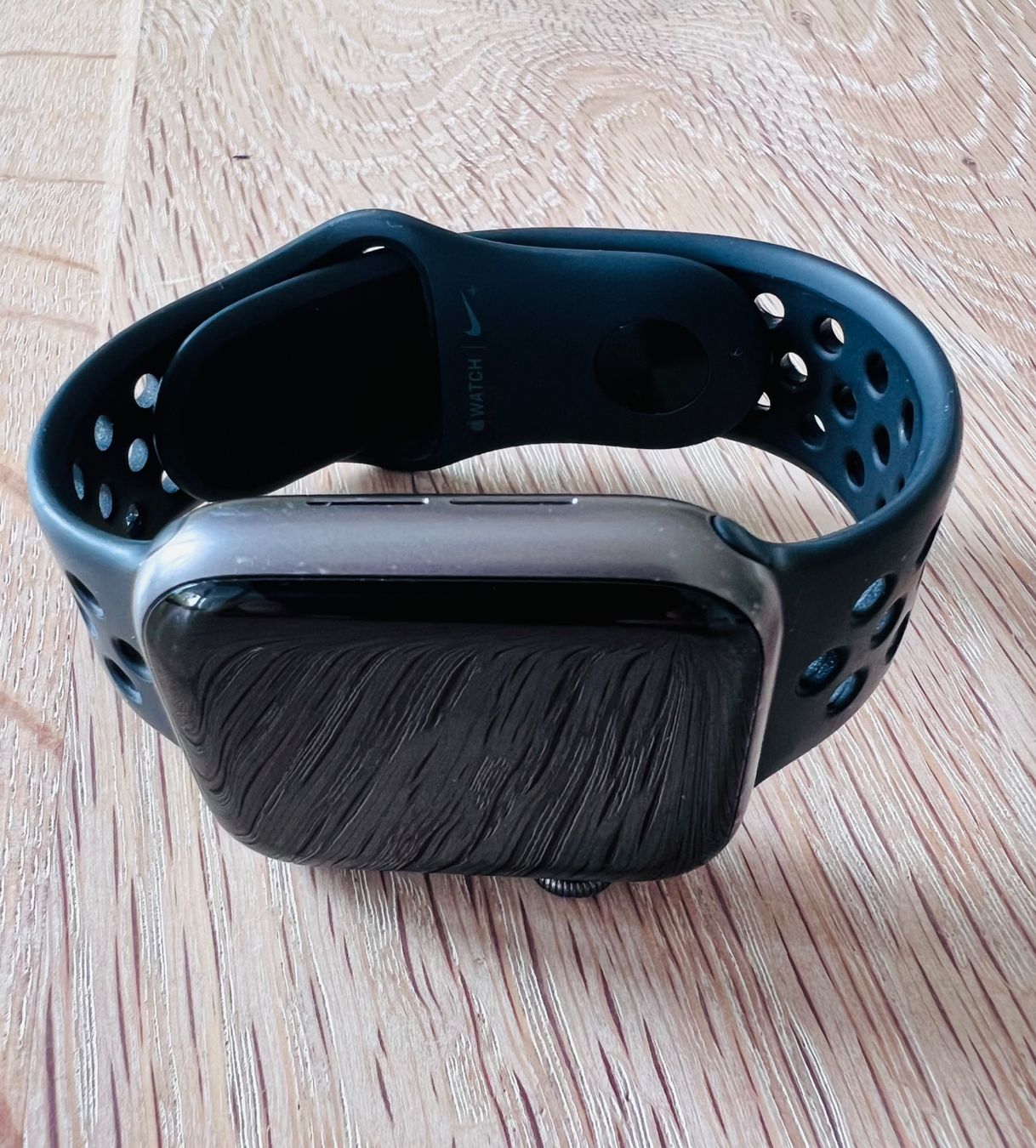 Apple Smartwatch: Apple Watch Series 4 – Usato da Basel venduto da Devilcar 3