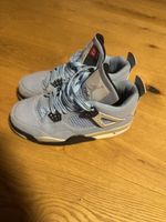 Air Jordan 4 Retro University Blue - Top Zustand!