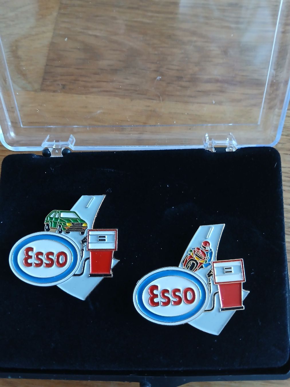 Medaglie: verkaufe schöne Pinsammlung ca. 2000 Stk. – Nuovo e nell'imballaggio originale da Kappel SO venduto da eri_tbt7 6
