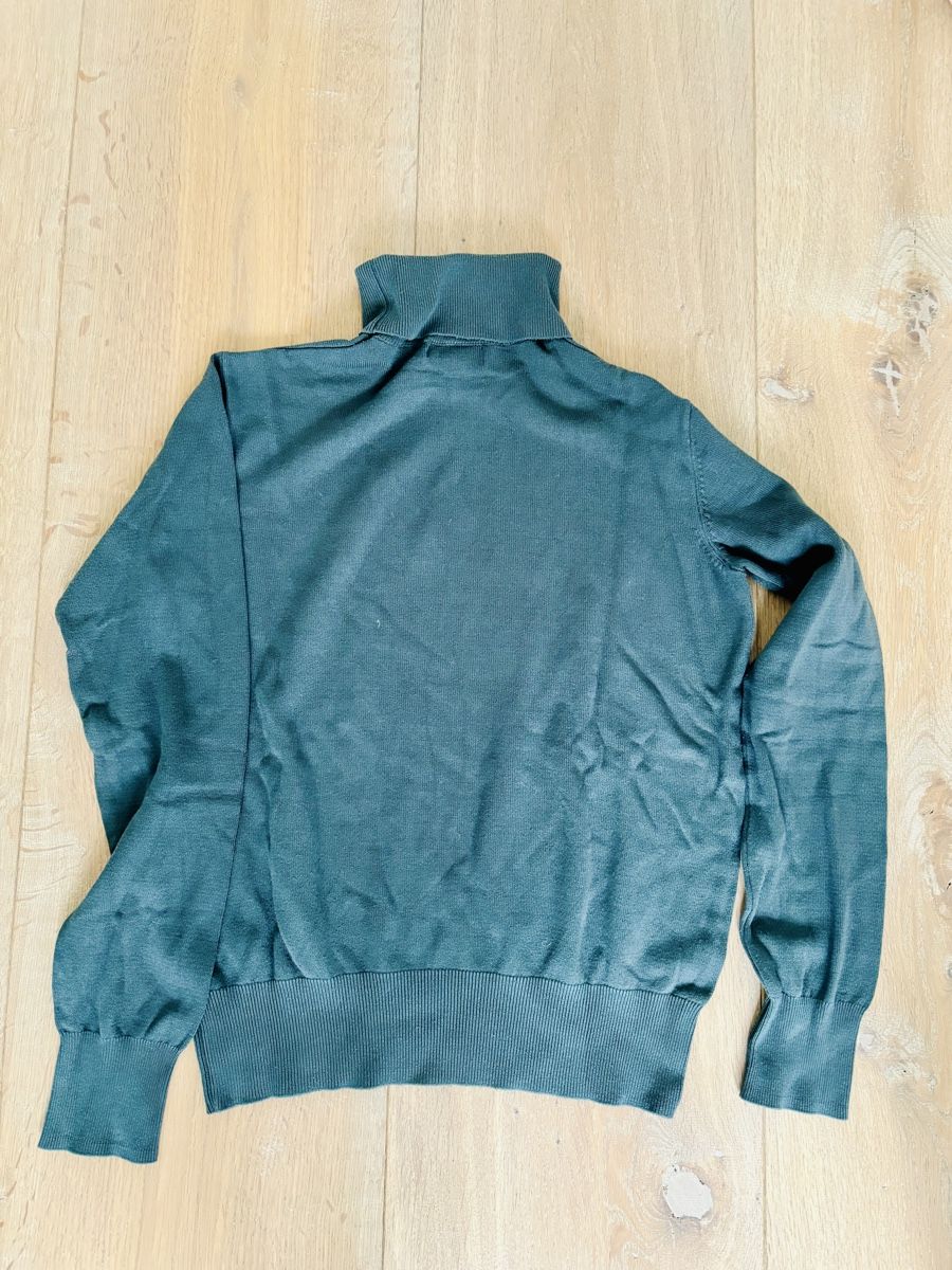 H&M Pullover & Sweatshirts: H&M Rollkragenpullover, Grösse S – Gebraucht aus Ennetbürgen von Evelyne_G 1