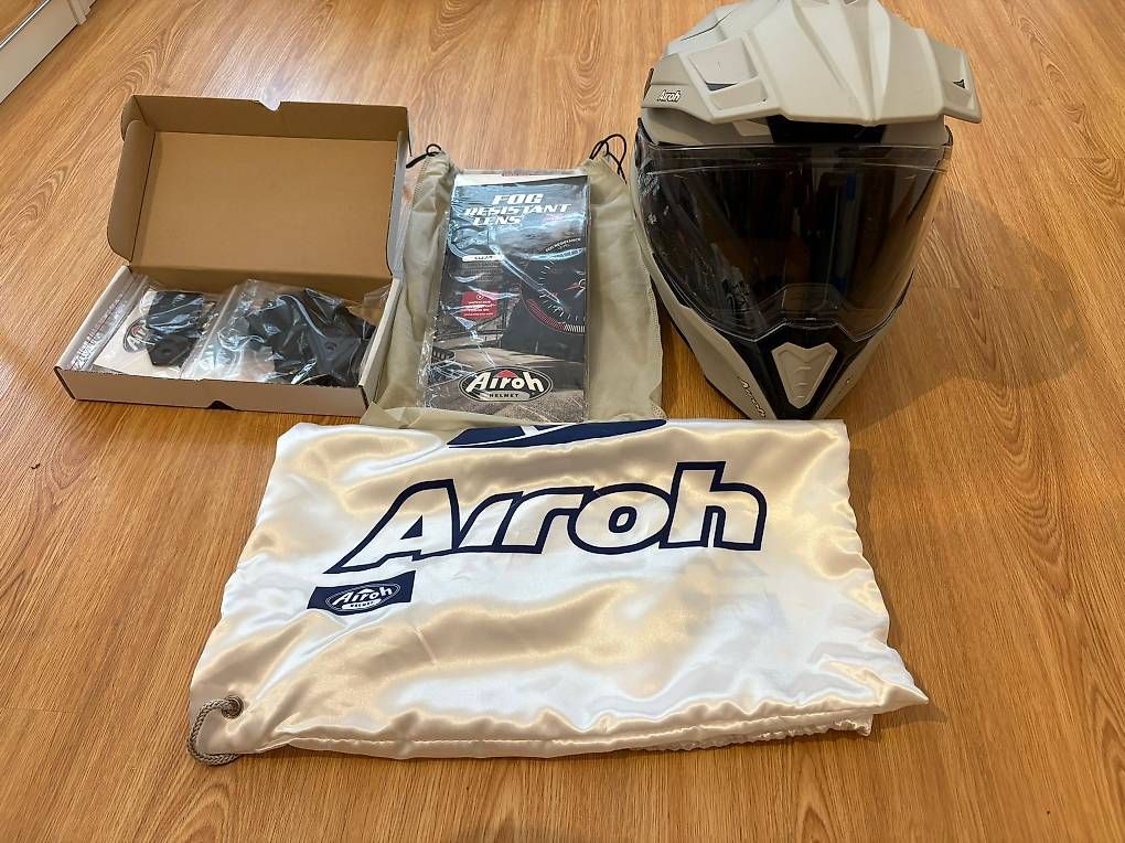 Casques & visières: Casque Airoh  – D'occasion à Conthey par carina.pereira 1