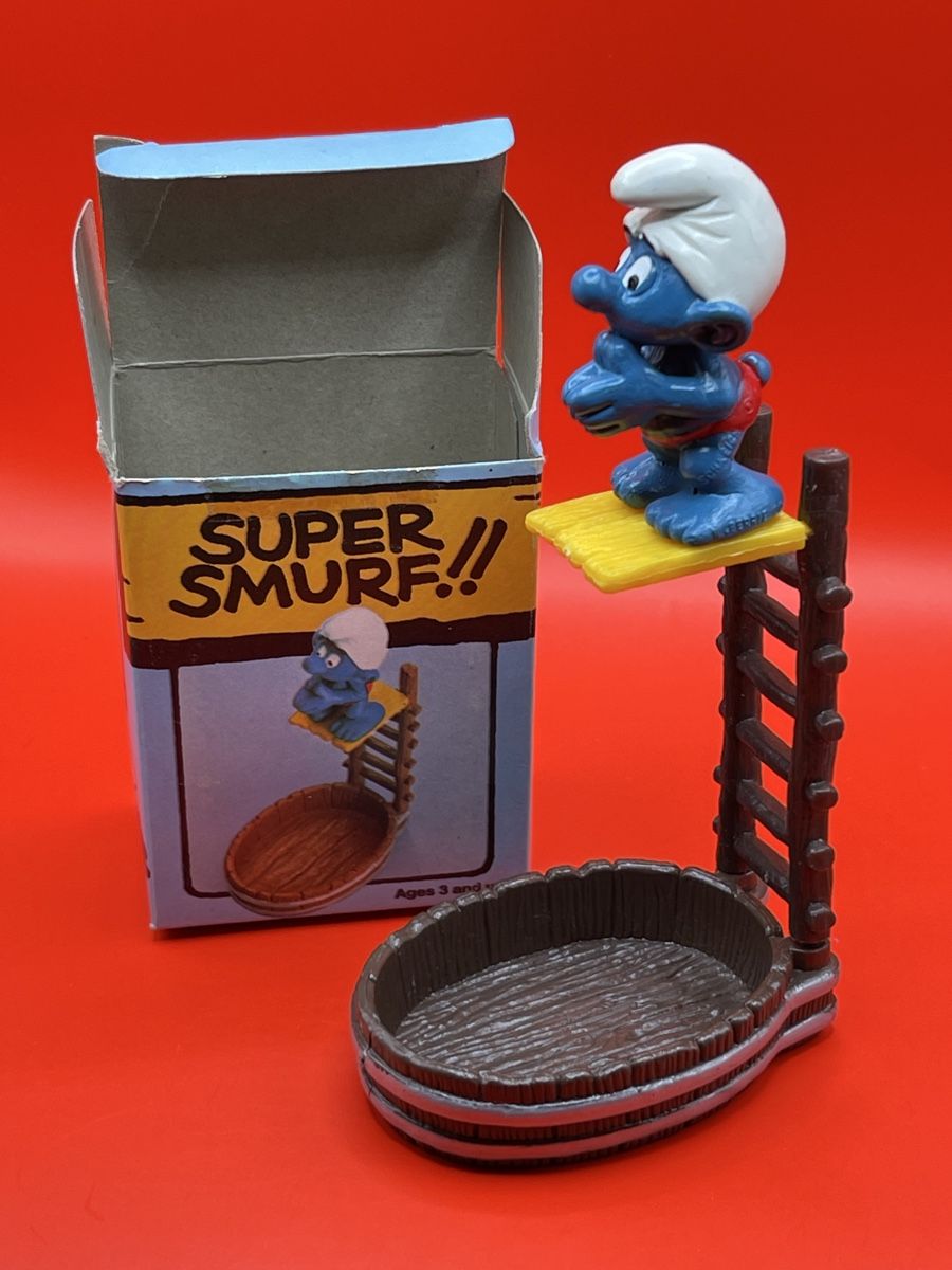 Schleich Statuette: Schleich 6749 Superschlumpf Turmspringer  – Usato da Nunningen venduto da HTH70 3