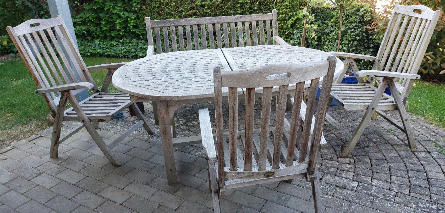 Set di tavolo e panche: Garten-Set aus Teak – Usato da Oberrohrdorf venduto da NicHei