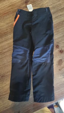 kleiderpaket jungen Grösse 110/3-4 Jahre. 