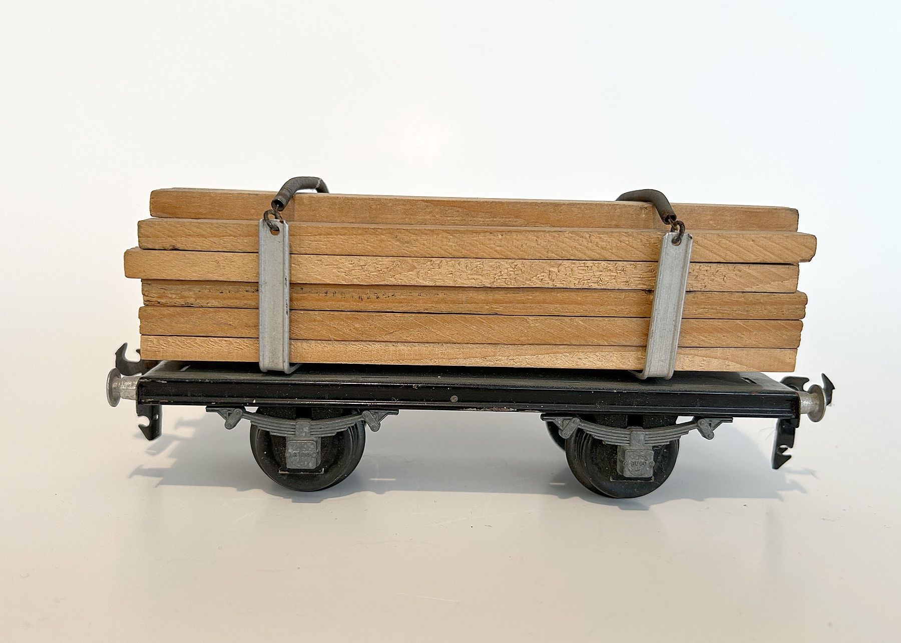 Buco Modellini di ferrovie: BUCO Holztransportwagen Spur 0 – Usato da Uster venduto da karlmarx 2