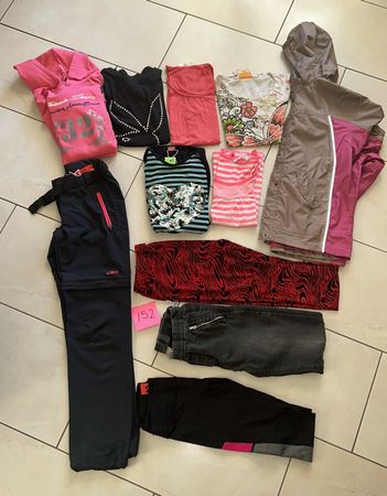 Lot de vêtements fille 152
