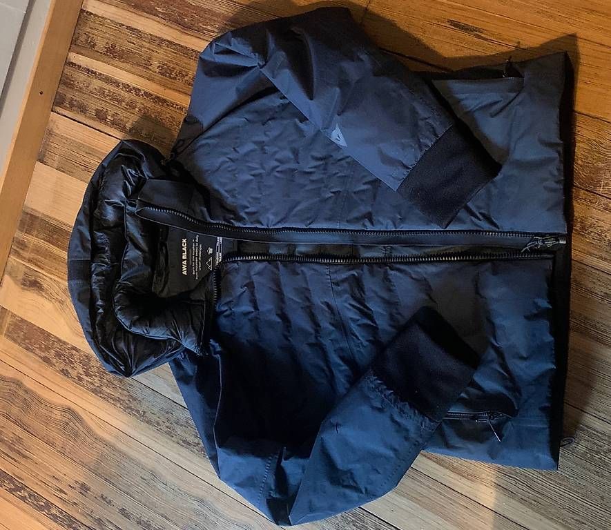 Jacken: Dicke Winterjacke, schwarz, warm – Gebraucht aus Wabern von walsn1