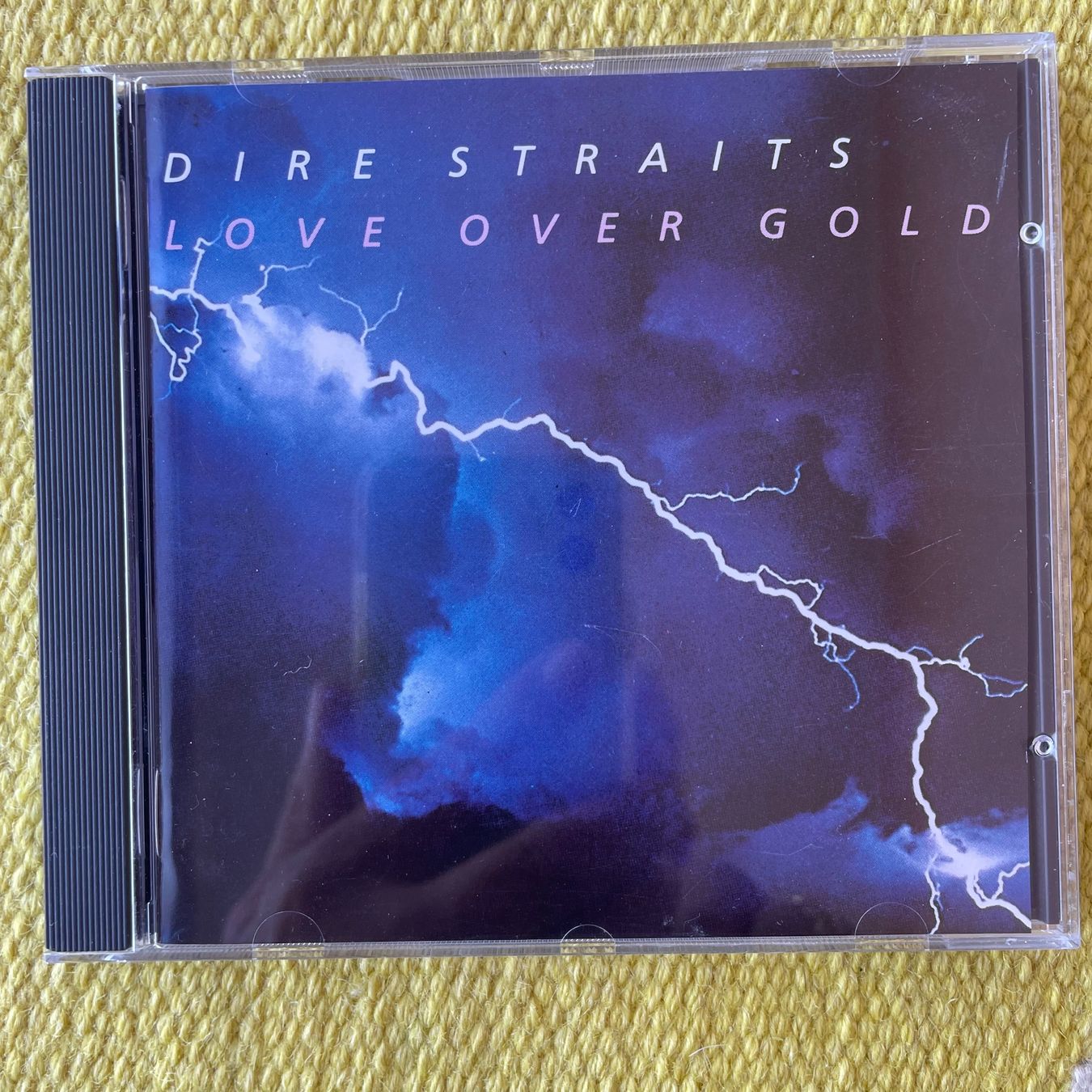 CD: DIRE STRAITS-LOVE OVER GOLD – Usato da Rorschacherberg venduto da CD-Roli