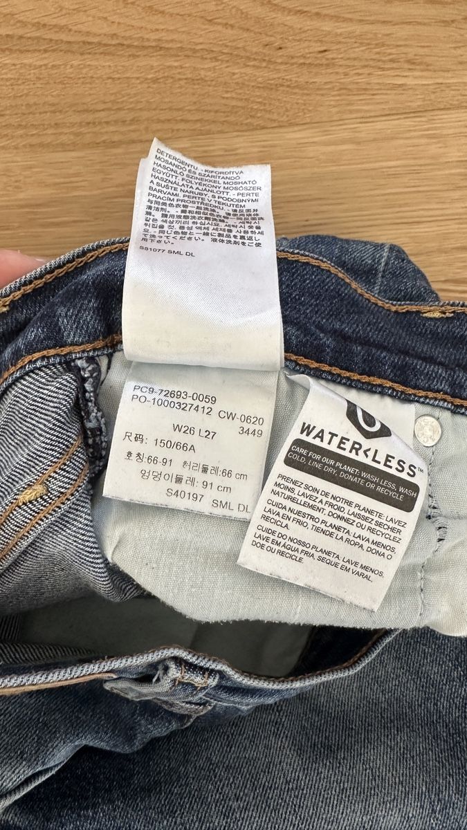 Levi's Jeans: Levis Ribcage Ankle W26 L27 – Usato da Neuenhof venduto da jow_fh6g 3