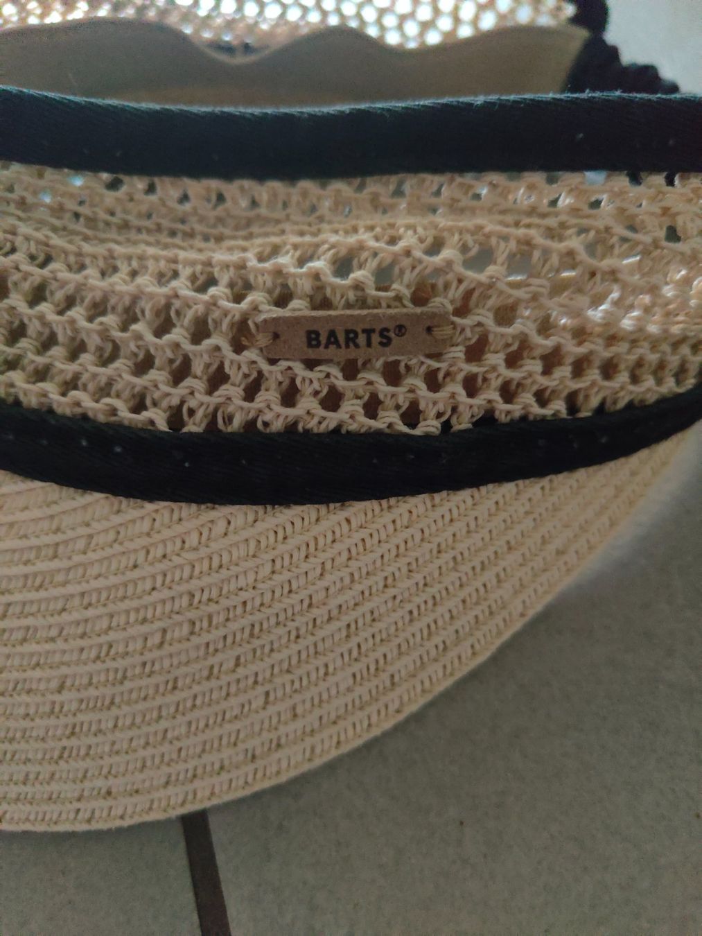 Barts Chapeaux, bonnets & casquettes: Sonnenhut – D'occasion à Nidau par Wombat42