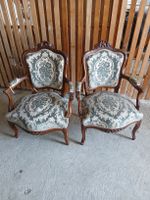 2 FAUTEUILS L.XV ANCIENNES EN NOYER TRÈS STABLE PROPRE 