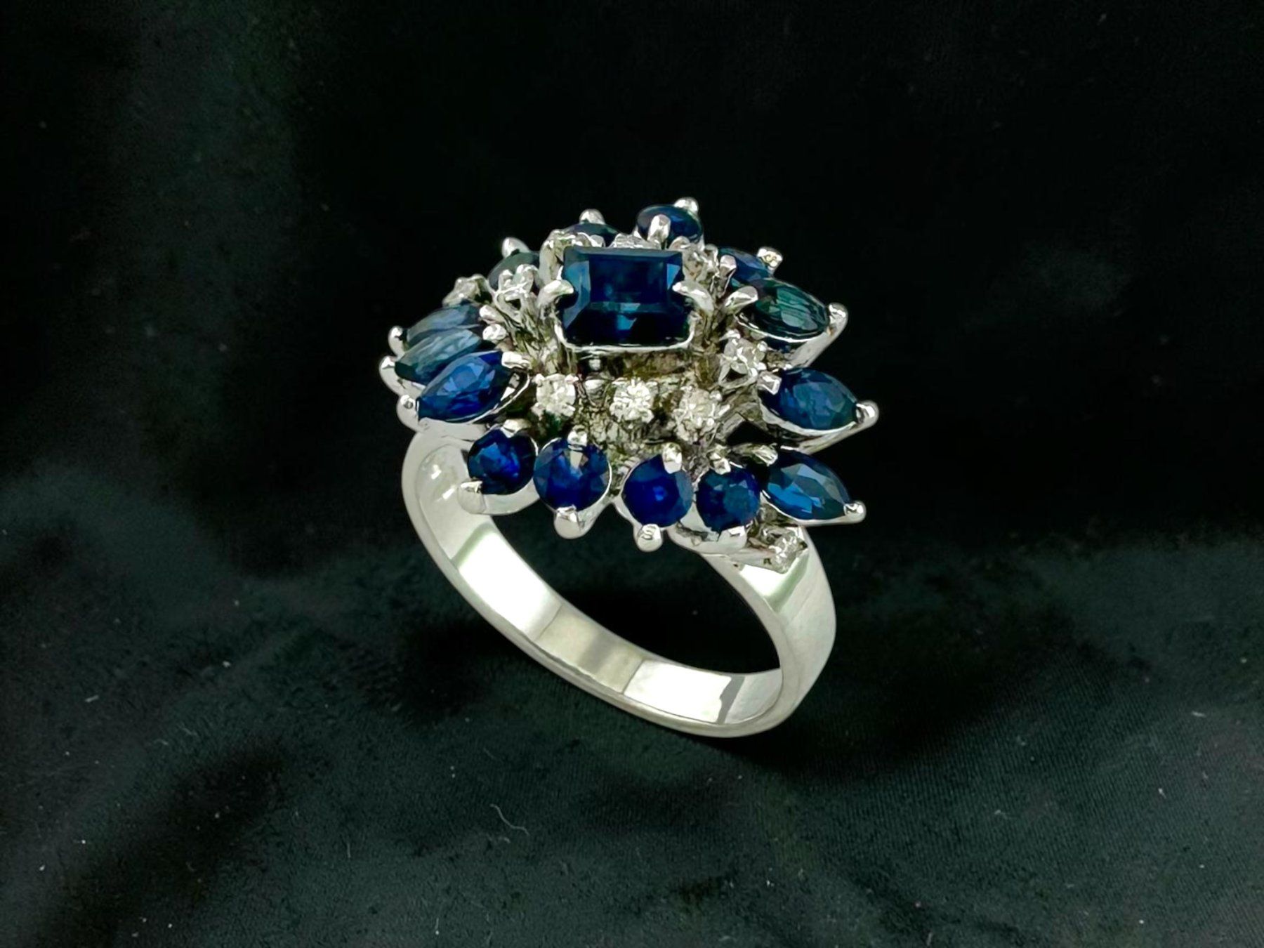 Anelli: FRISCHKNECHT, St.Gallen, Saphir - Diamant - Ring – Usato da Zuzwil SG venduto da artimmo 2