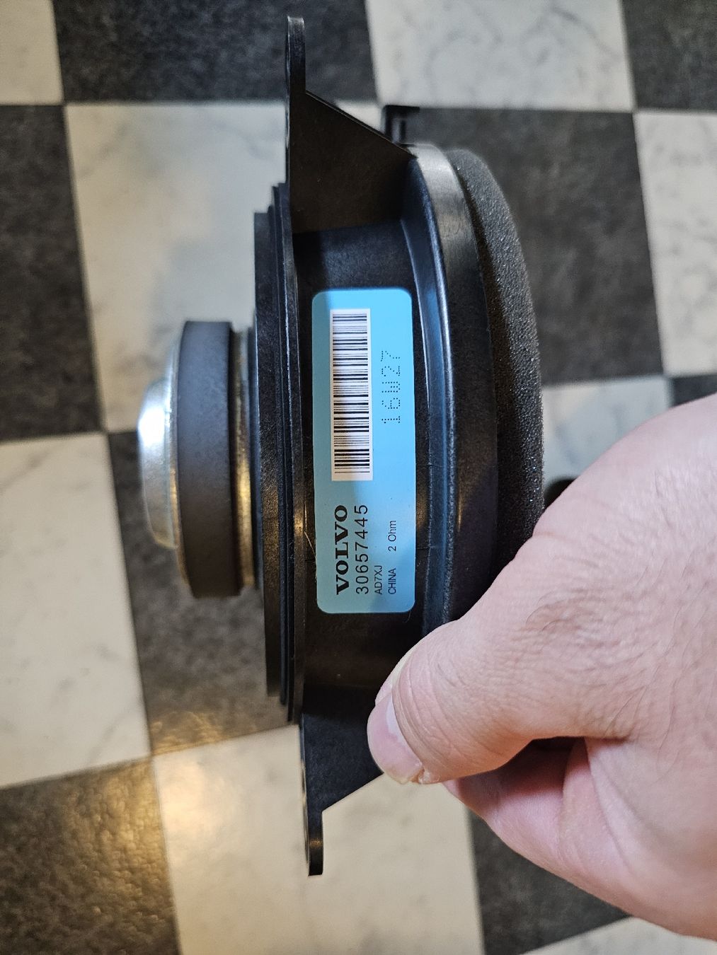 Casse acustiche: Volvo V40 Boxen – Difettoso da Weinfelden venduto da Mikerbro1 1