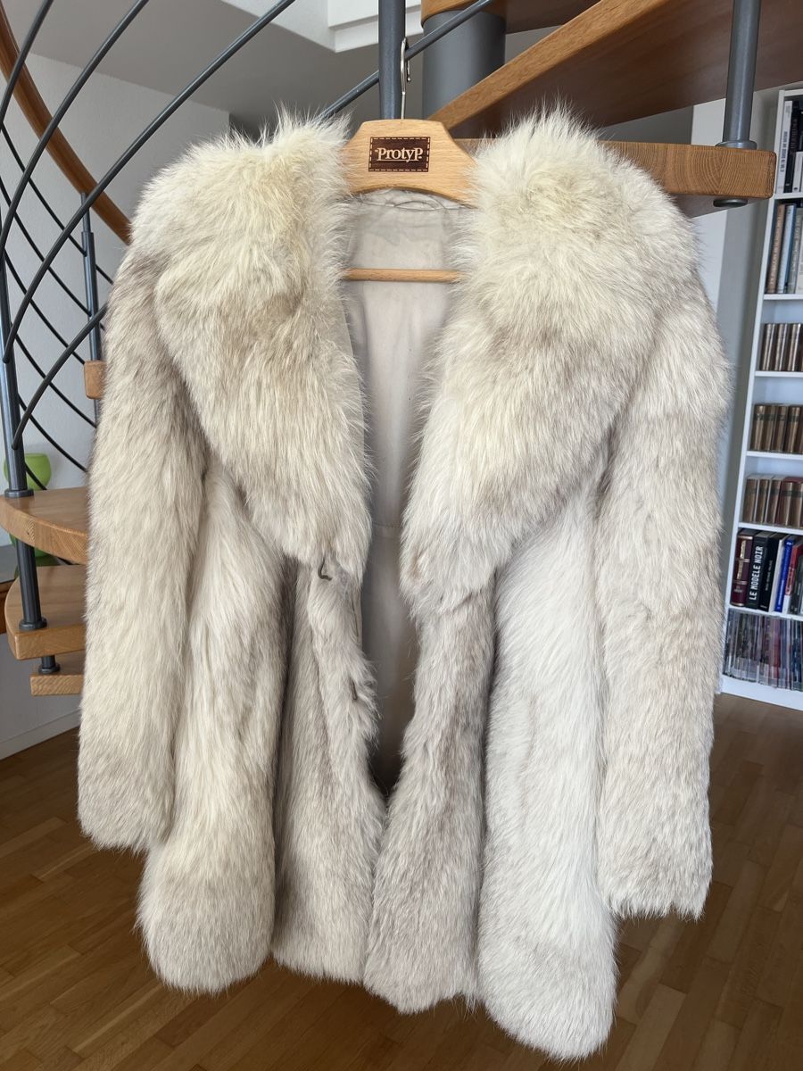 Cappotti: Manteau fourrure renard polaire – Usato da Neuchâtel venduto da Ariane_vn00