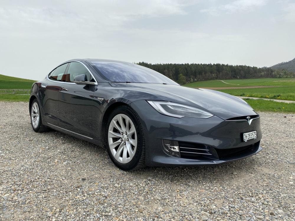 AUTO MIETEN/Monatsmiete: Tesla S 90 inkl. Free Supercharging