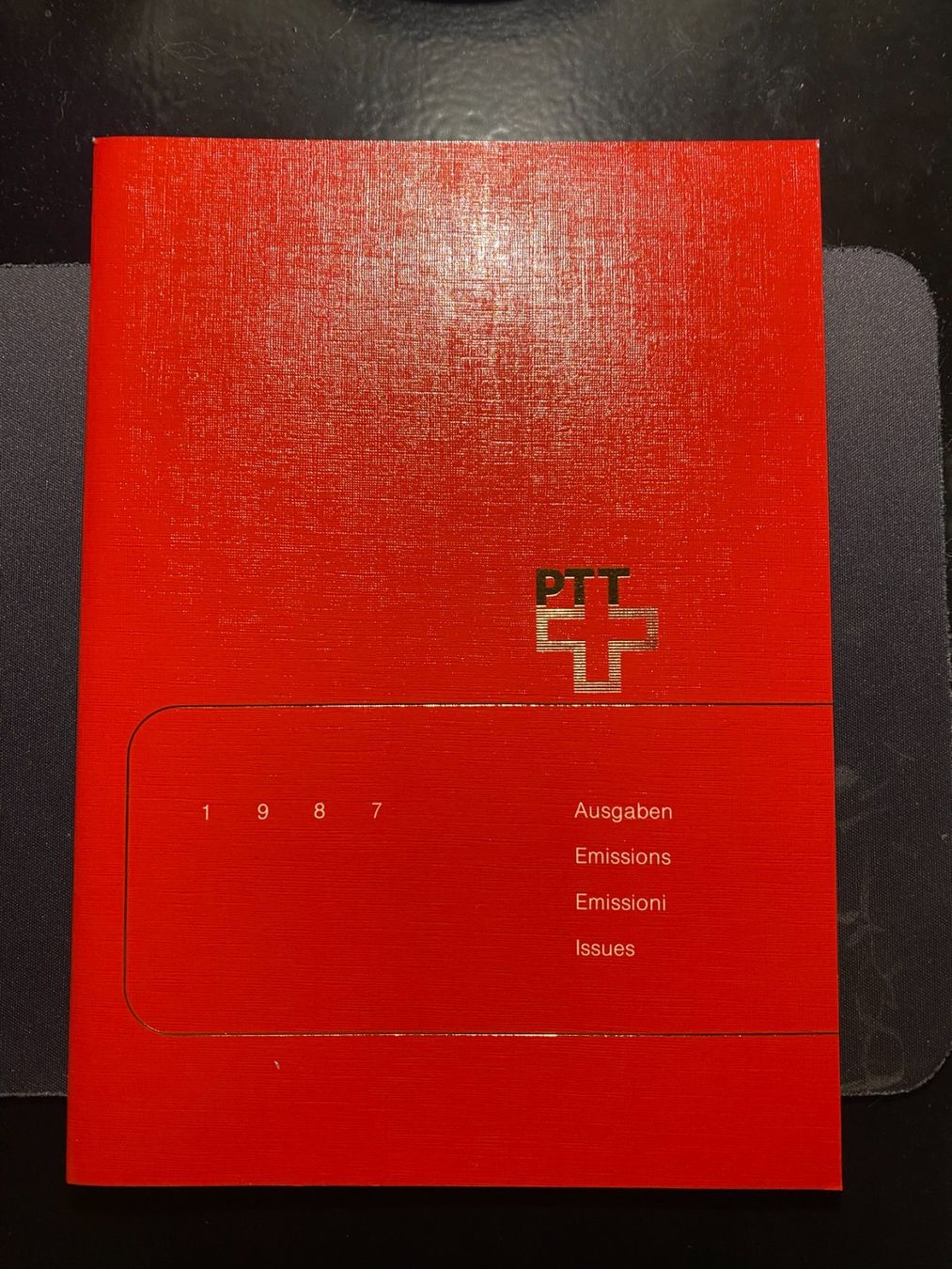Tutti i francobolli: Jahresbuch 1987 Postfrisch ** – Nuovo e nell'imballaggio originale da Grand-Lancy venduto da Dany1973