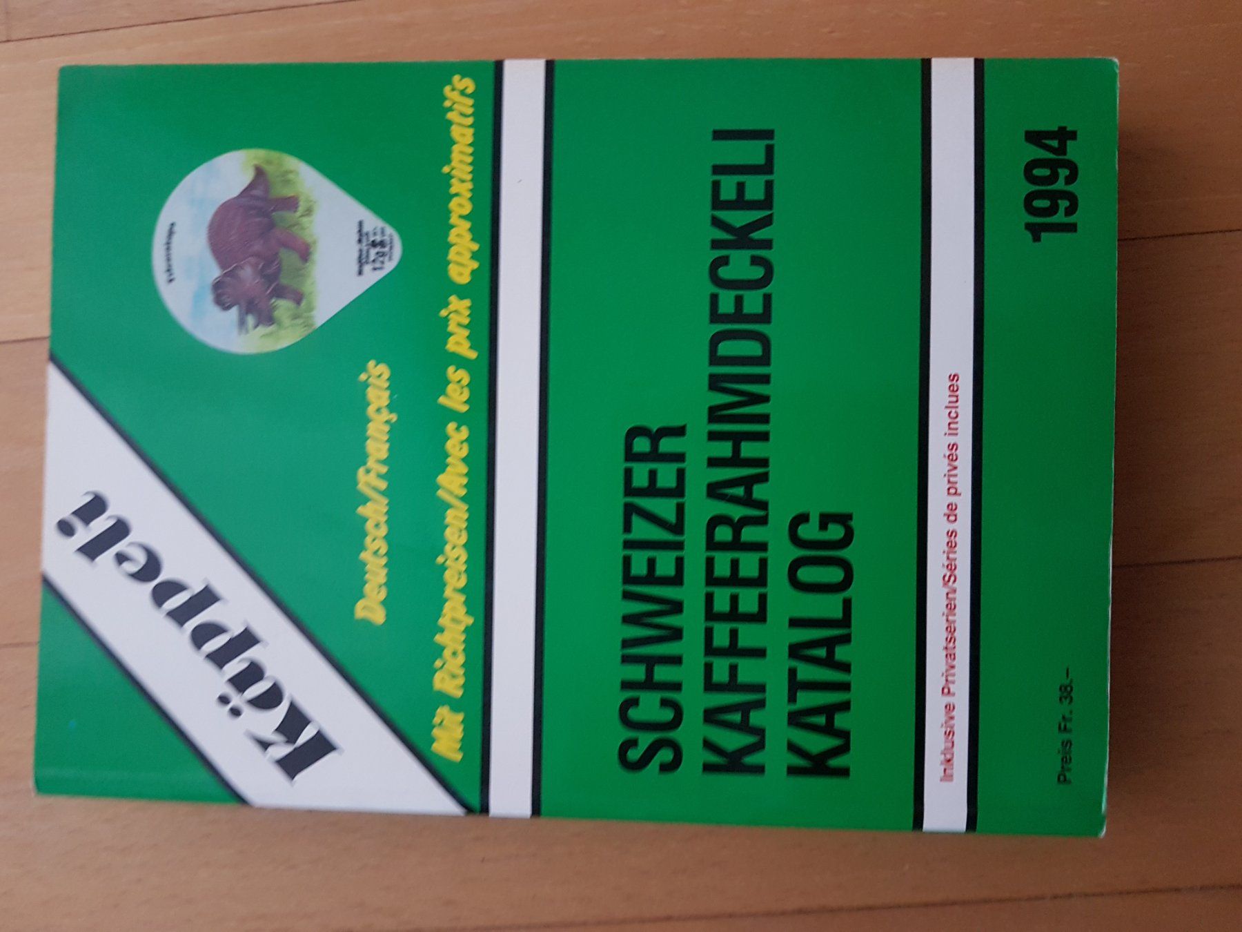 Libri: Schweizer Katalog Käppeli Kaeppeli Kafferahmdeckeli 1994 – Usato da Tobel venduto da YAMAHA14 2