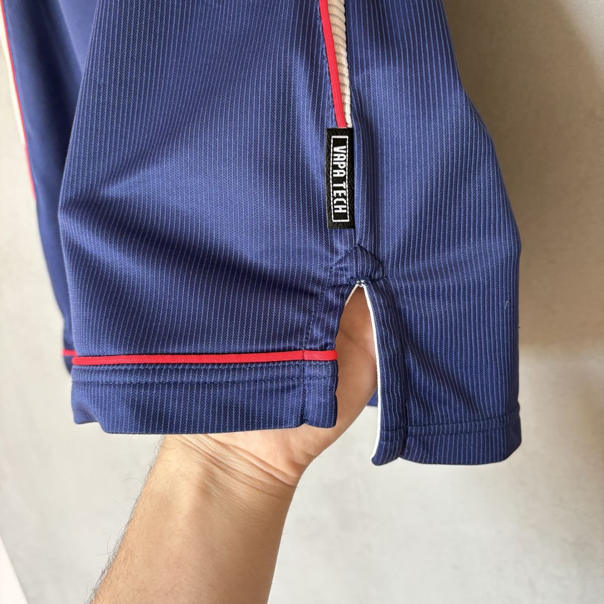 Umbro Canottiere & Pantaloni: Ajax Amsterdam Trikot Umbro 1999/2000 – Usato da Winterthur venduto da LaBodega 4