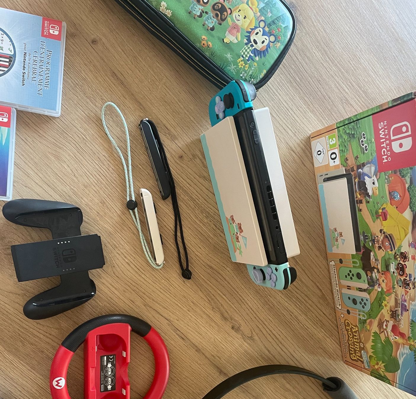 Nintendo Konsolen: Nintendo Switch avec accessoires – Gebraucht aus Martigny von Nakychan 4