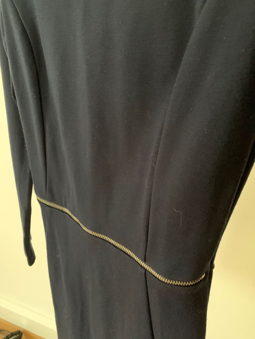 Zara Vestiti: Open-back Kleid Zara – Usato da Horgen venduto da ger_2y92 2