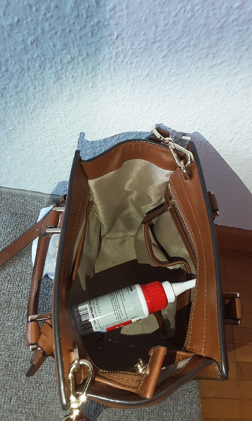 Michael Kors Taschen für Damen: Michael Kors Handbag – Gebraucht aus Wetzikon ZH von Balloonartist 7