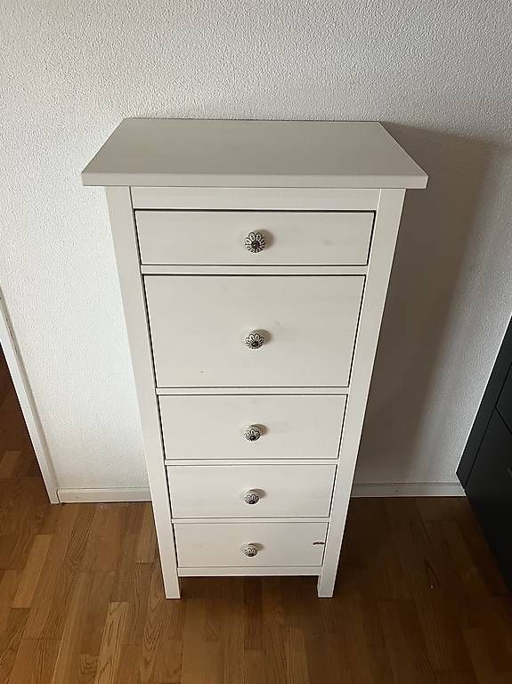 Cassettiere: IKEA HEMNES Kommode mit 5 Schubladen – Usato da Thun venduto da mic_6rbg 1