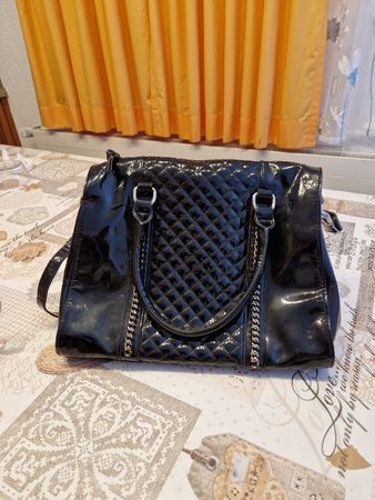 schwarze Handtasche Frauen, mit Innenreissverschluss