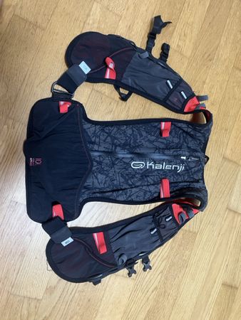 Kalenji Laufweste guter Zustand 10L