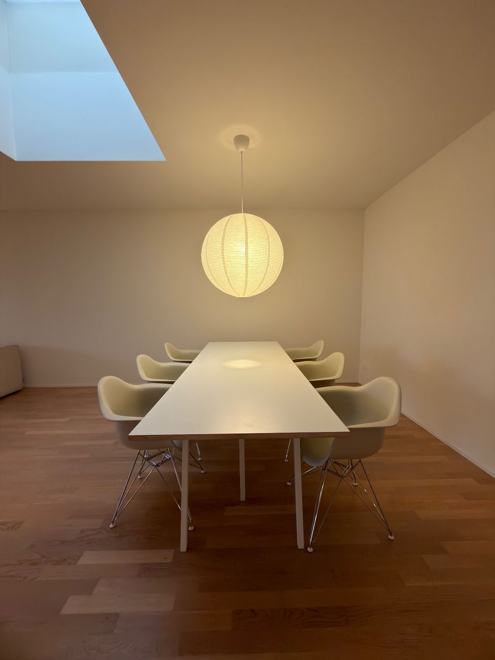 Hay Tavoli: Hay Loop Stand Tisch 250cm neuwertig – Nuovo (secondo la descrizione) da Appenzell venduto da kel_c86d 1