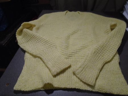 Pullover ca. Grösse S, gelb/gestrickt