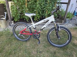 Kinderfahrrad weiss rot 20 Zoll gebraucht