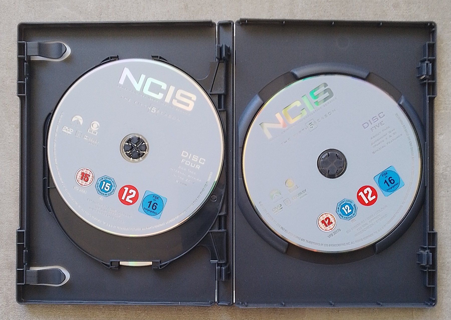 Alle DVDs: DVD NCIS Season 5.2 Disc three - five – Gebraucht aus Wohlen AG von salamanderspielwaren 2