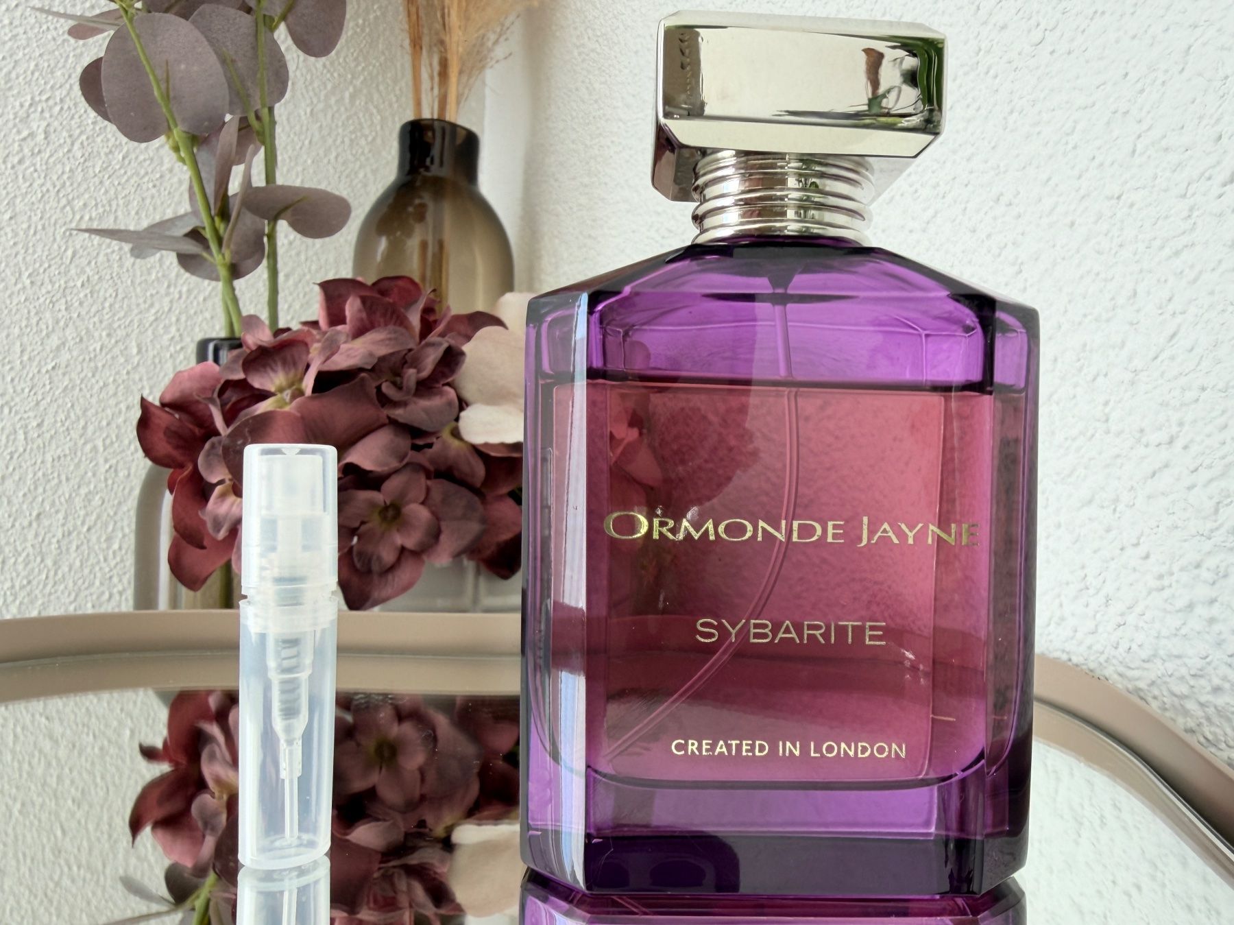 Profumi & Eau de Toilette: 2ml Abfüllung Sybarite von Ormonde Jayne – Nuovo (secondo la descrizione) da Schlossrued venduto da tinurued