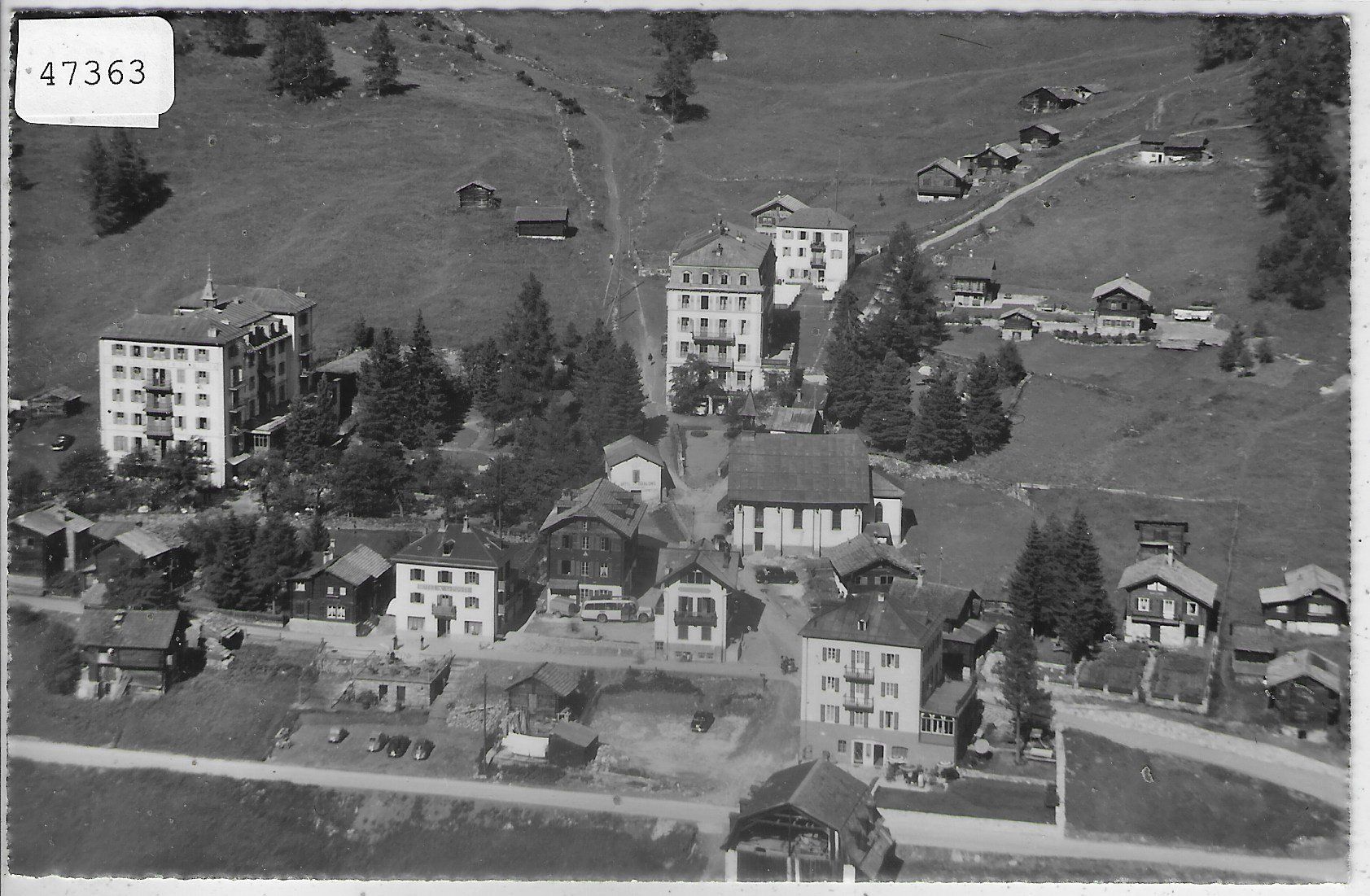Cartoline postali: Zinal aus der Vogelschau - les Hotels – Usato da Ettingen venduto da Kartenplanet