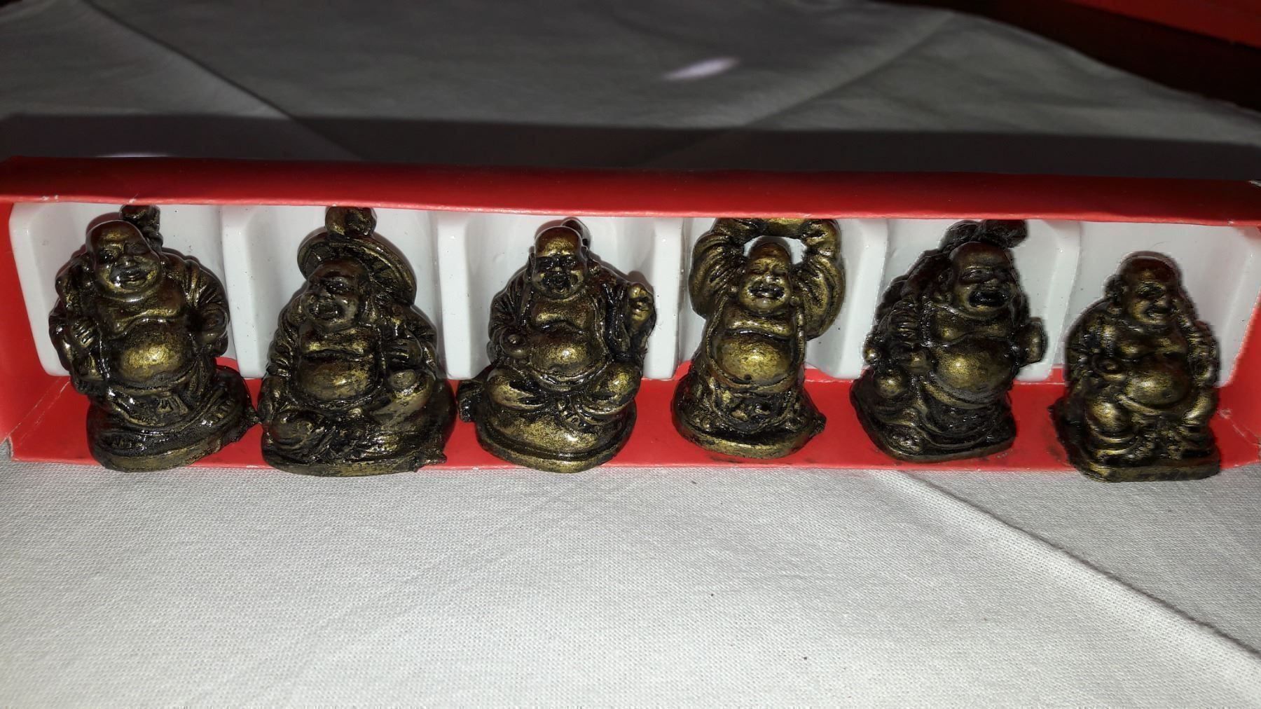 Figuren: Buddhas – Neu und originalverpackt aus Rotkreuz von Basana2 1