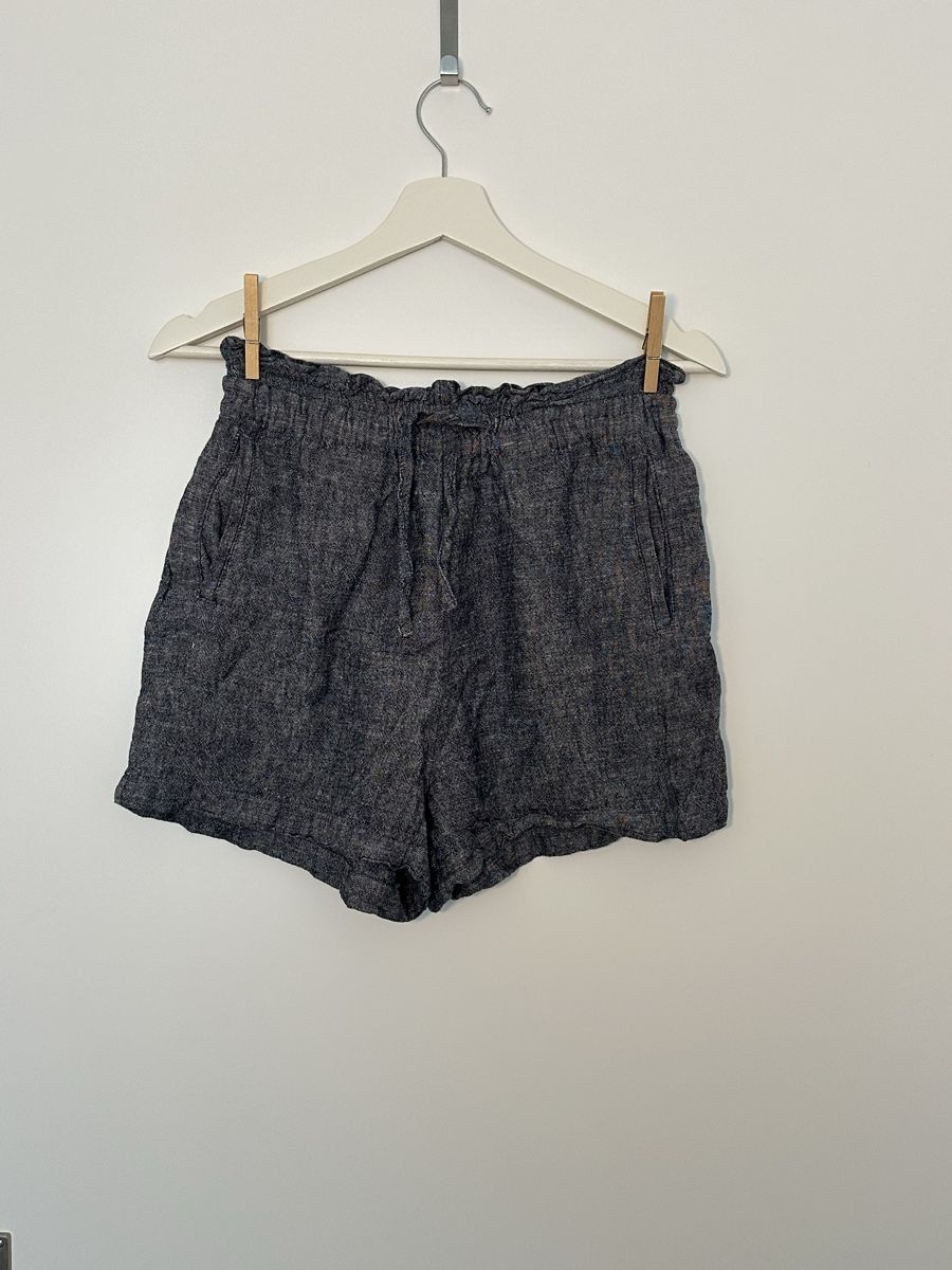 C&A Pantaloni: Damen Shorts Clockhouse Grösse 38 Leinenmix  – Usato da Luzern venduto da linnblake