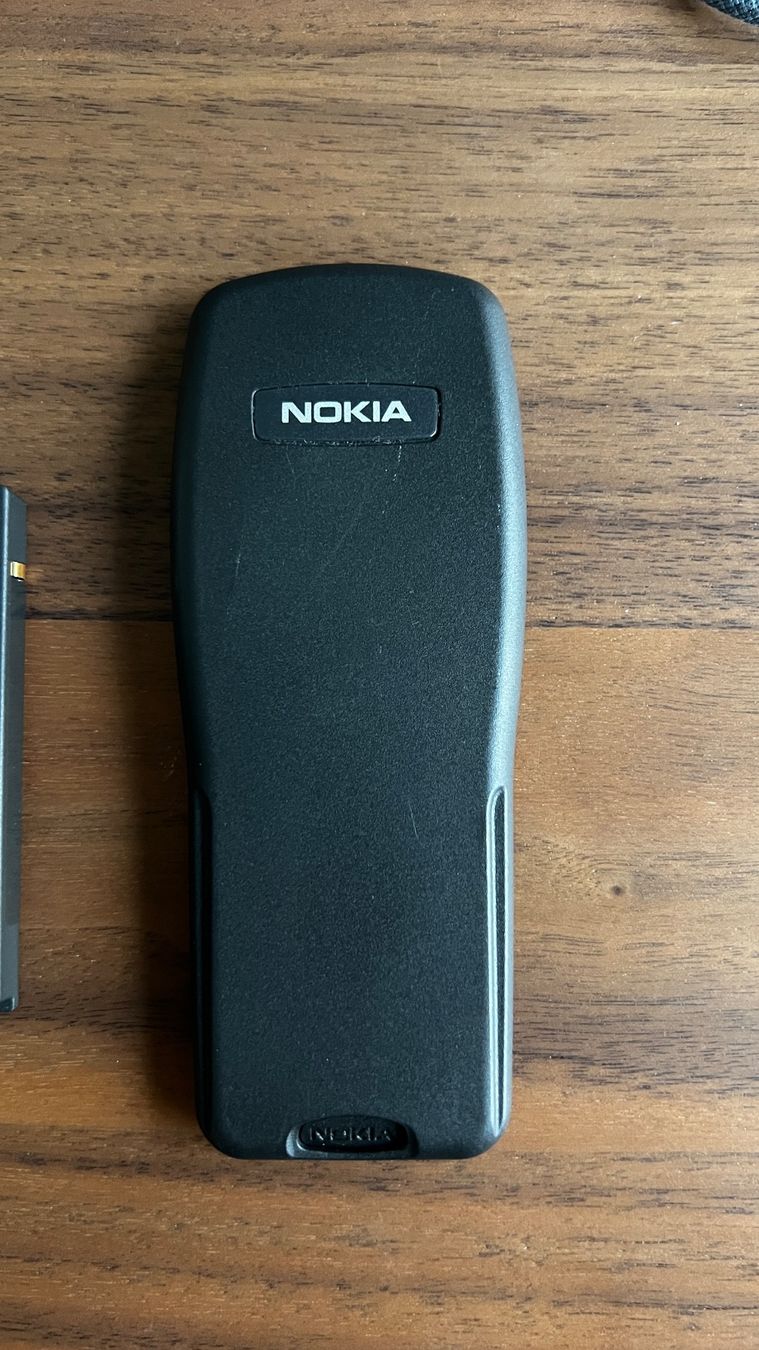 Nokia Handys / Smartphones: Nokia 3210 (Typ: NSE-8) – Gebraucht aus Olten von Mezoti 5