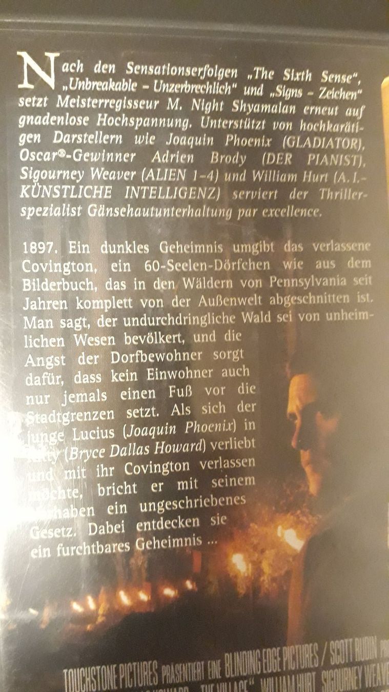 Tutti i DVDs: The Villige – Usato da Freudwil venduto da Feenland2010 3